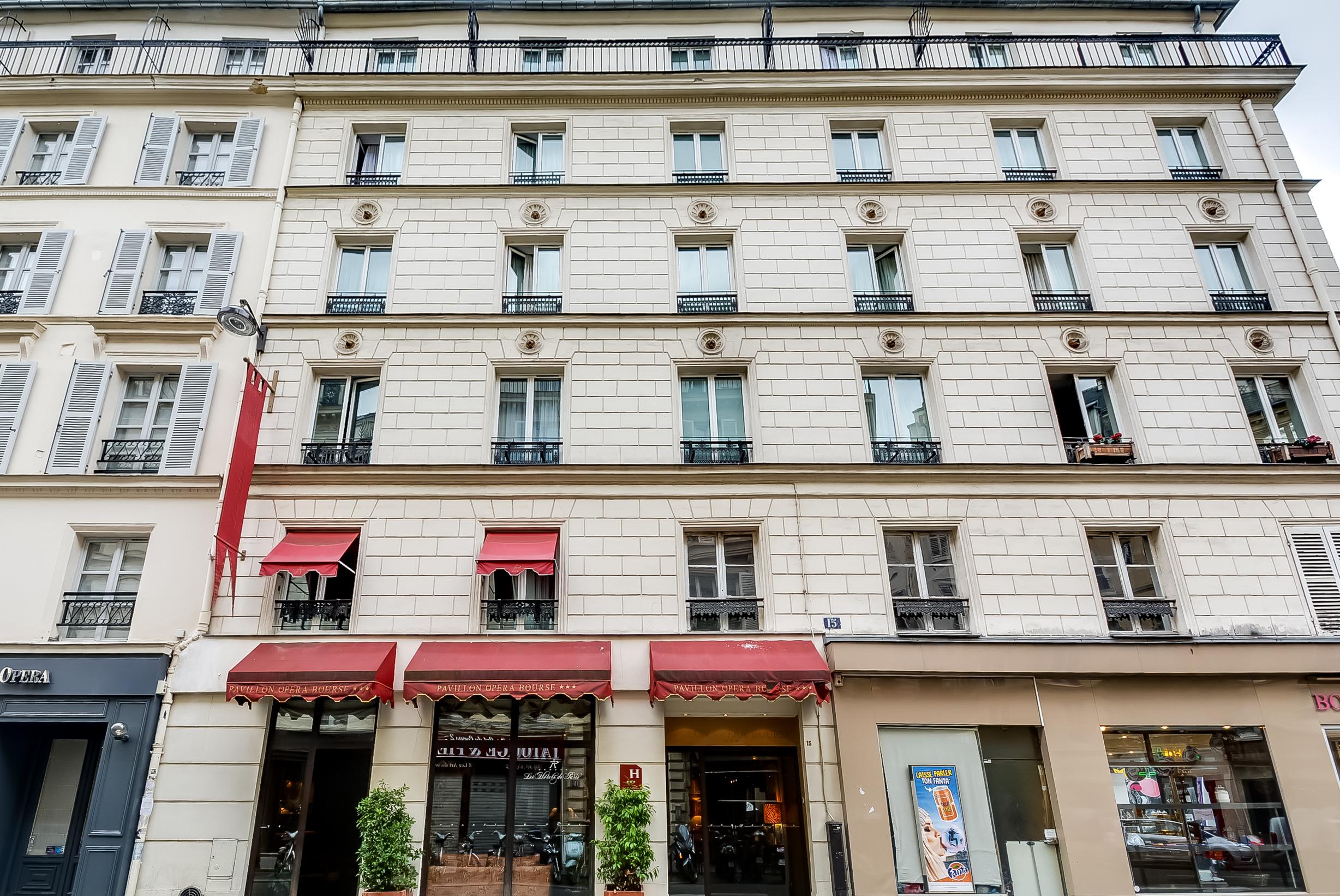 Hotel Pavillon Opéra Grands Boulevards París Exterior foto